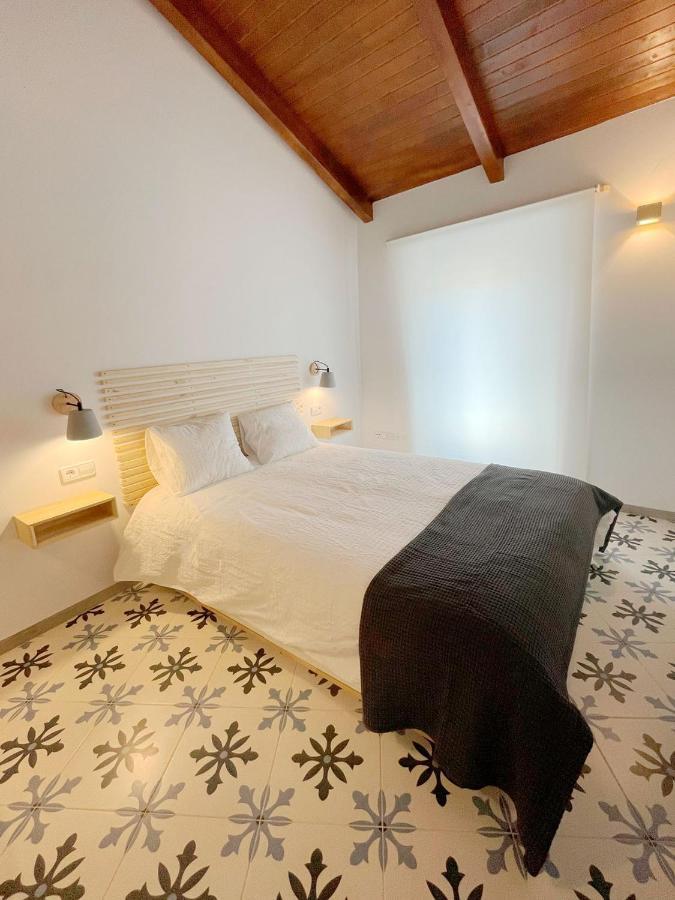 Torre De La Yerba Apartman Caces Kültér fotó