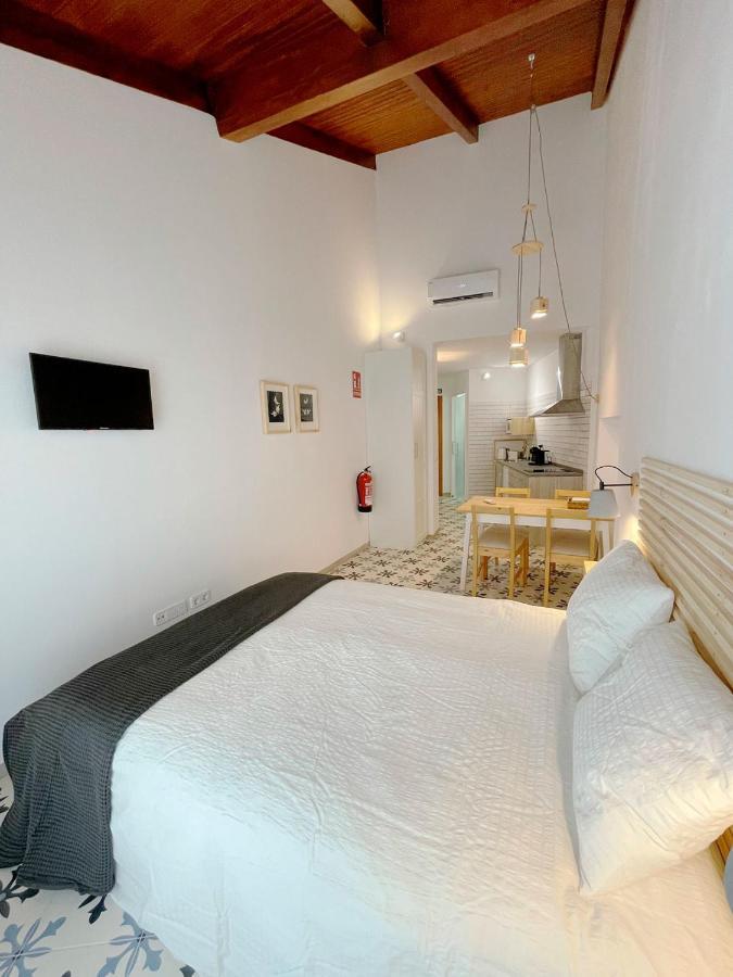 Torre De La Yerba Apartman Caces Kültér fotó