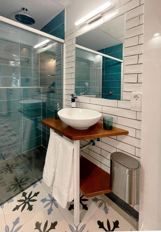 Torre De La Yerba Apartman Caces Kültér fotó